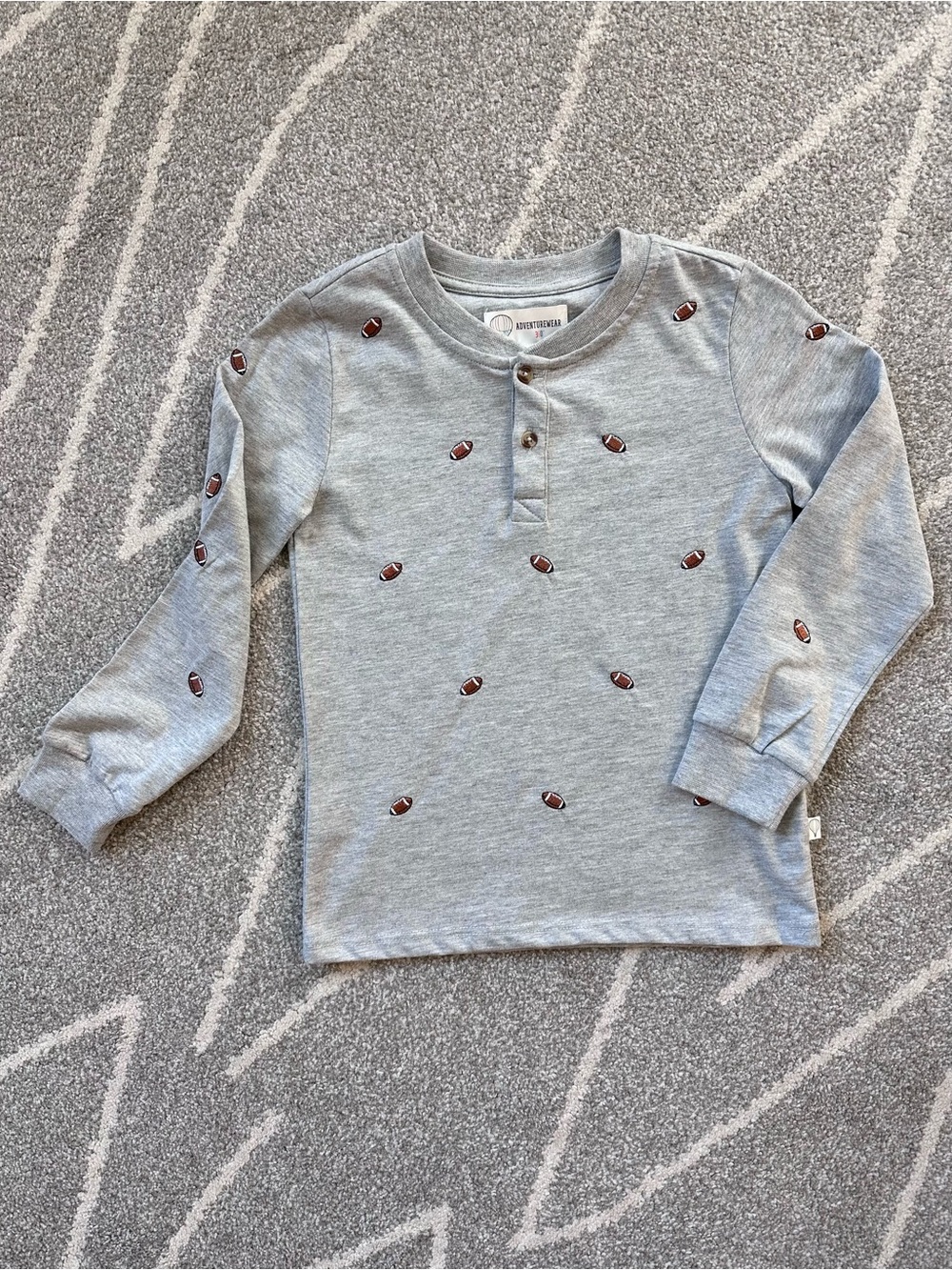 Adventurewear 360 Gray Knit Long Sleeve Embroidered Football Tshirt Boys 6